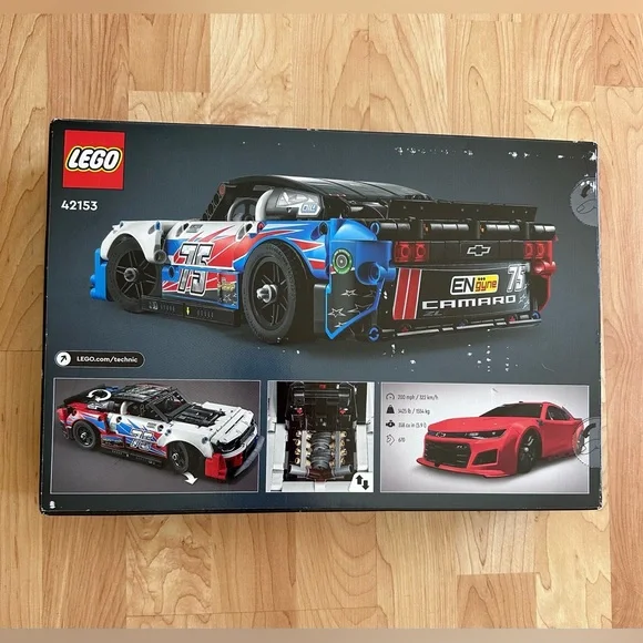 LEGO Technic NASCAR Next Gen Chevrolet Camaro ZL1 NWT - Picture 8 of 8